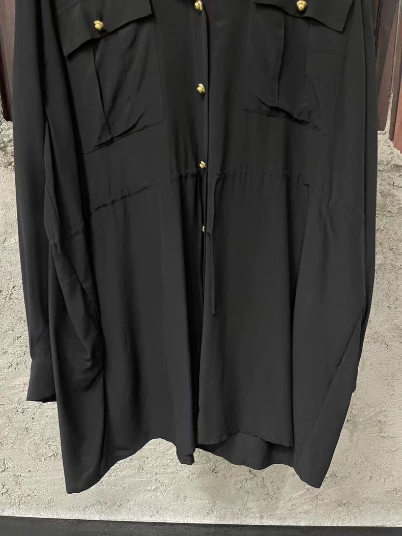 Prada Miu Miu Black Gold Button Navy Dress Shirt Size US M / EU 48-50 / 2 - 4 Thumbnail