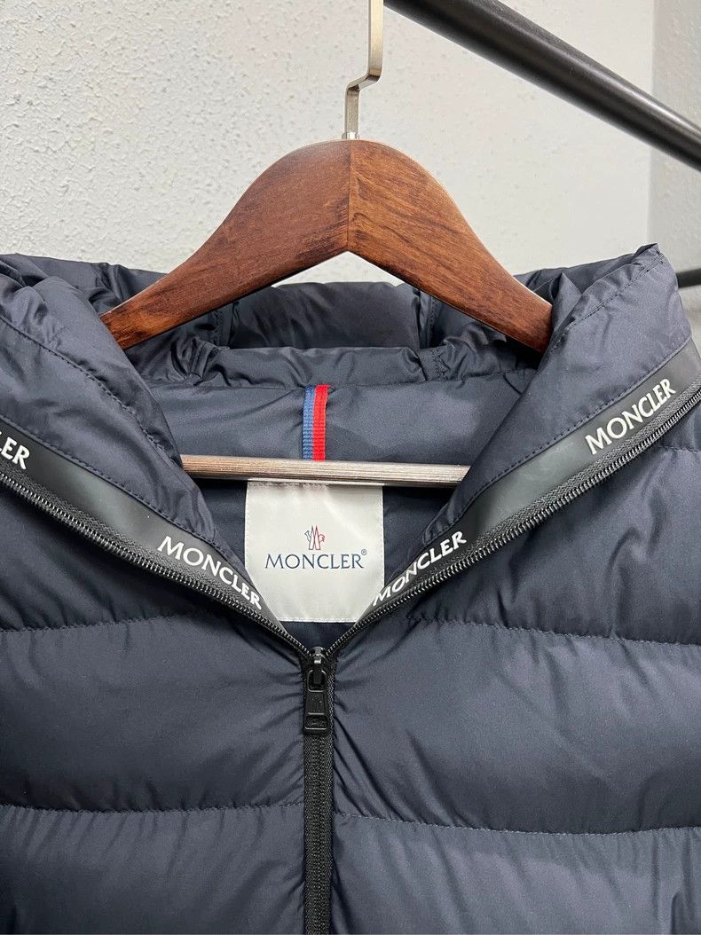Moncler Moncler Chambeyton Waterproof Down Jacket Size US M / EU 48-50 / 2 - 4 Thumbnail