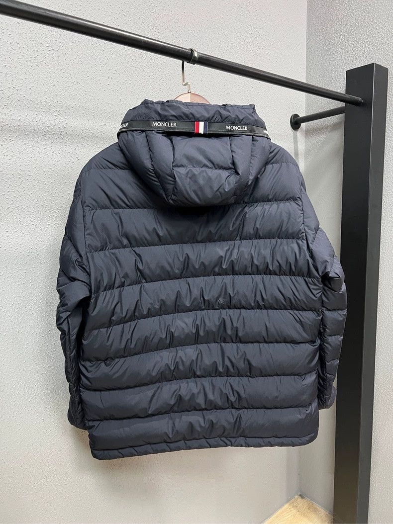 Moncler Moncler Chambeyton Waterproof Down Jacket Size US M / EU 48-50 / 2 - 2 Thumbnail