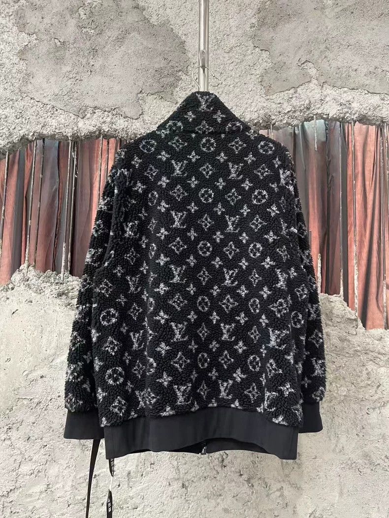 Louis Vuitton Louis Vuitton Black Teddy Coat Size US S / EU 44-46 / 1 - 2 Thumbnail