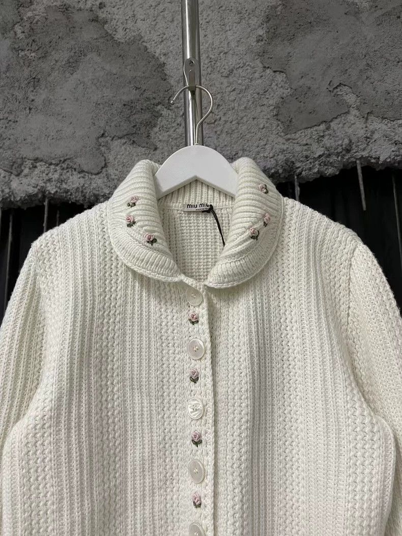 Prada Miu Miu Floral Knit Cardigan with Peter Pan Collar Size US M / EU 48-50 / 2 - 3 Thumbnail