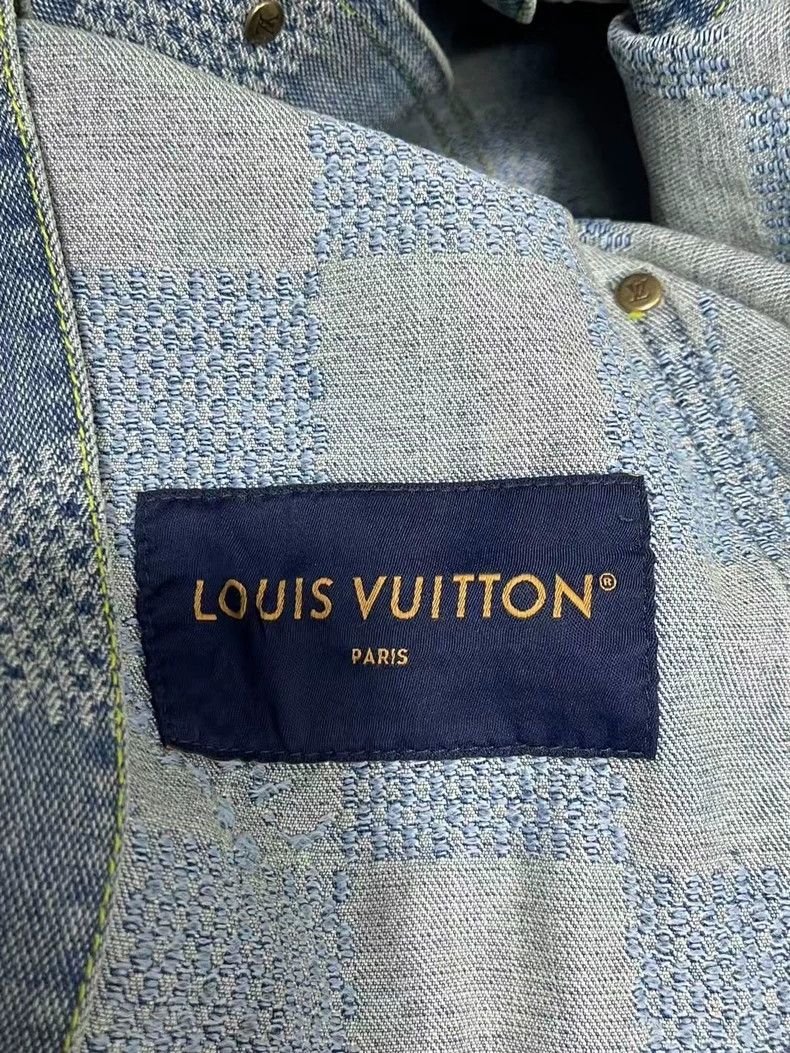 Louis Vuitton Louis Vuitton Pearl Button Denim Jacket Size US M / EU 48-50 / 2 - 6 Thumbnail