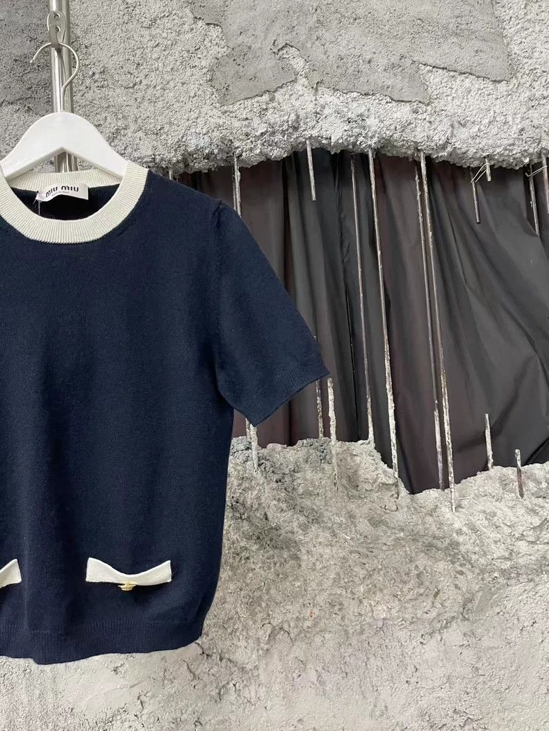 Miu Miu Miu Miu Short Sleeve Knit Sweater with Pockets Size US M / EU 48-50 / 2 - 4 Thumbnail
