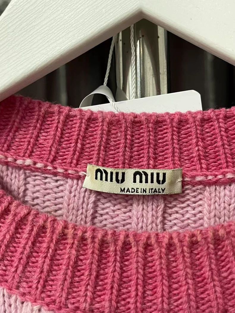 Prada Miu Miu Pink Striped Heart Logo Sweater Size US M / EU 48-50 / 2 - 6 Thumbnail