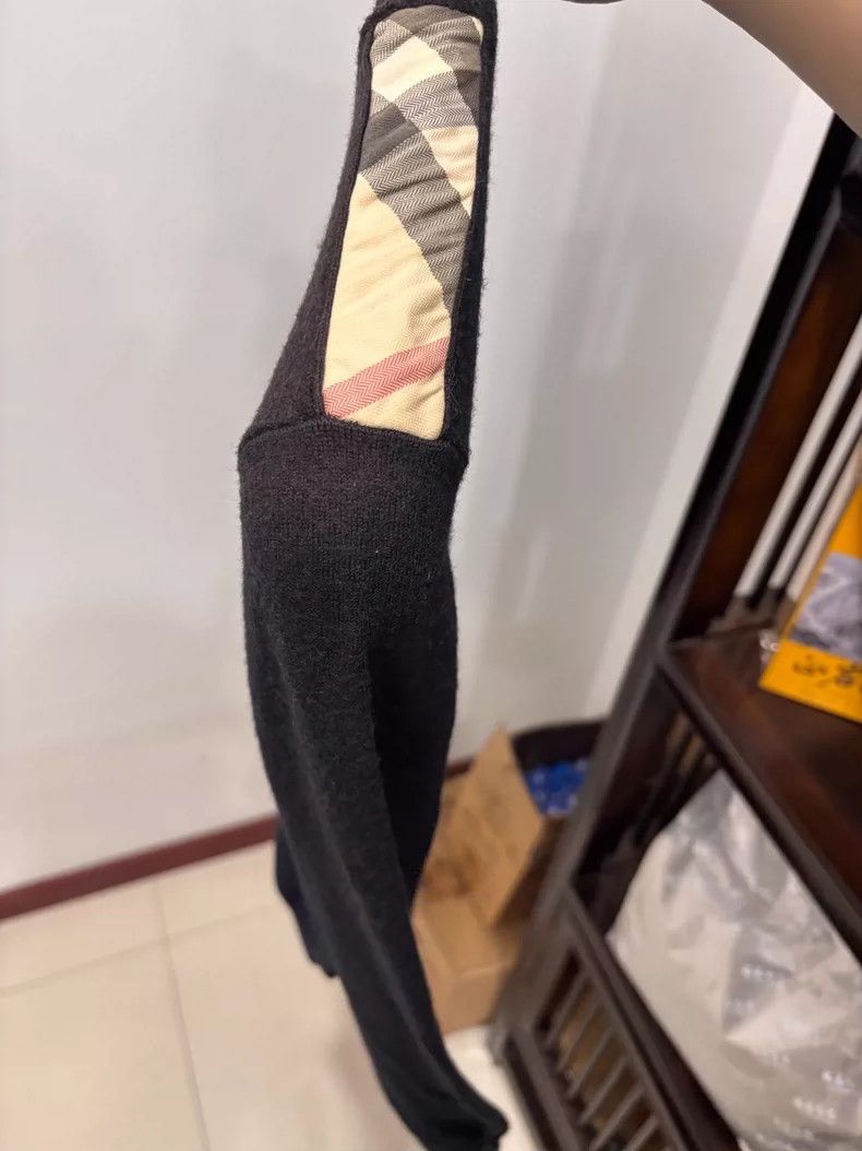 Burberry Burberry Wool Sweater with Flaws Size XL Size US XL / EU 56 / 4 - 3 Thumbnail