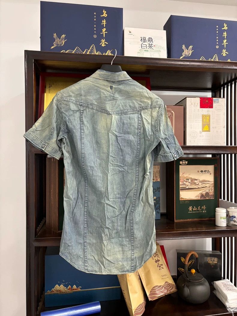Neil Barrett Neil Barrett Casual Denim Short Sleeve Shirt Size US M / EU 48-50 / 2 - 2 Thumbnail