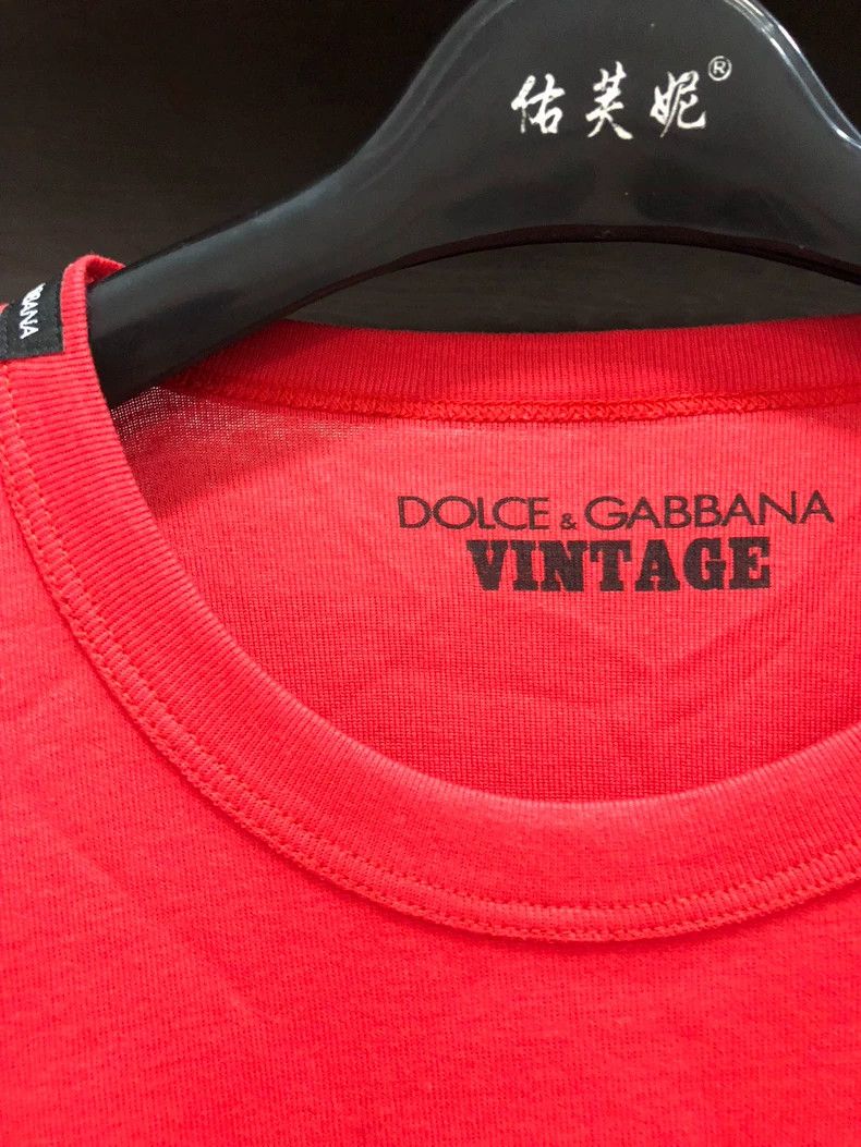 Dolce & Gabbana Dolce & Gabbana Red T-Shirt Playboy Series Size US L / EU 52-54 / 3 - 3 Thumbnail
