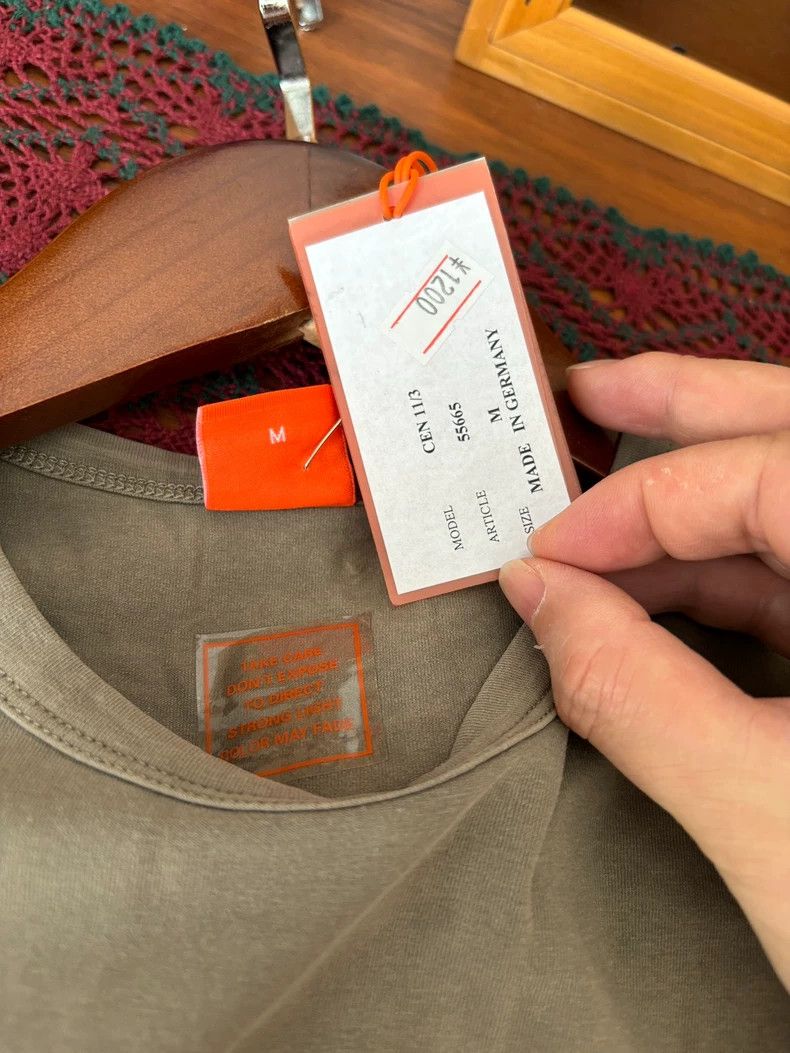 Emporio Armani Boss Short Sleeve T-Shirt with Orange Tag Size US M / EU 48-50 / 2 - 4 Thumbnail