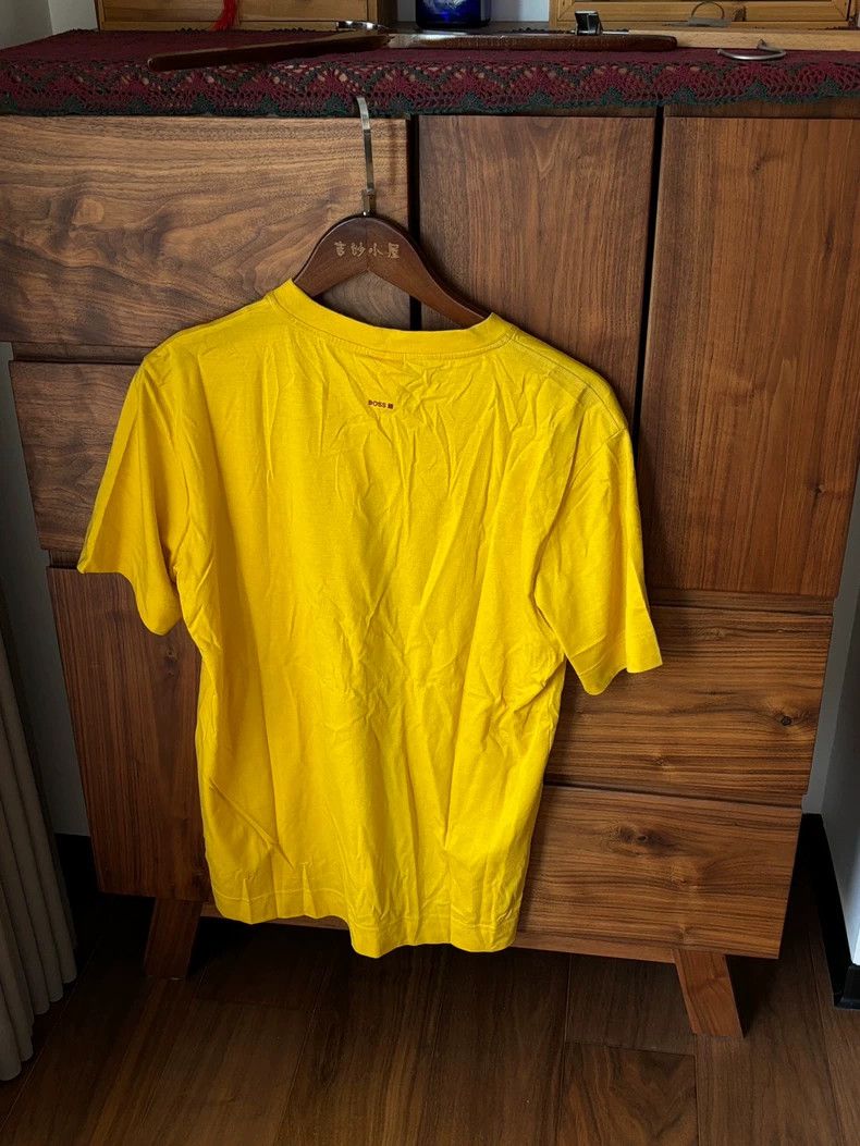 Emporio Armani Yellow Short Sleeve Graphic T-Shirt Size US M / EU 48-50 / 2 - 2 Thumbnail