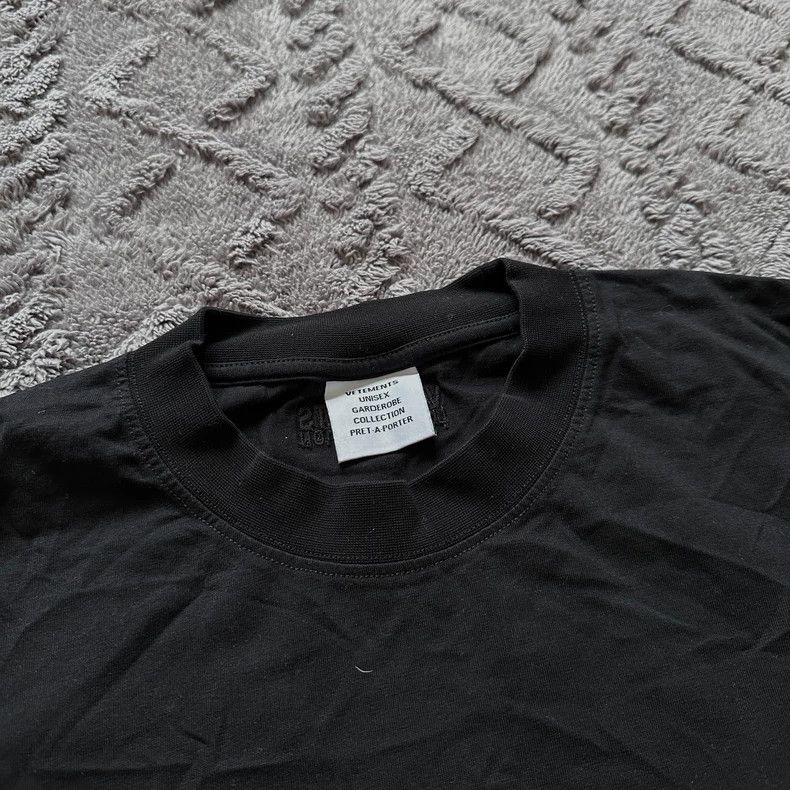 Vetements Vetements 5G Network Short Sleeve T-Shirt Size US M / EU 48-50 / 2 - 4 Thumbnail