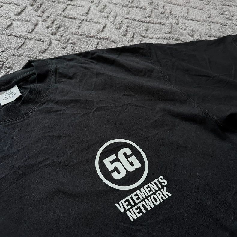 Vetements Vetements 5G Network Short Sleeve T-Shirt Size US M / EU 48-50 / 2 - 3 Thumbnail
