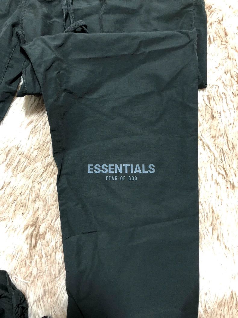 Fear of God Essentials Men's Casual Pants Size L Size US 32 / EU 48 - 3 Thumbnail