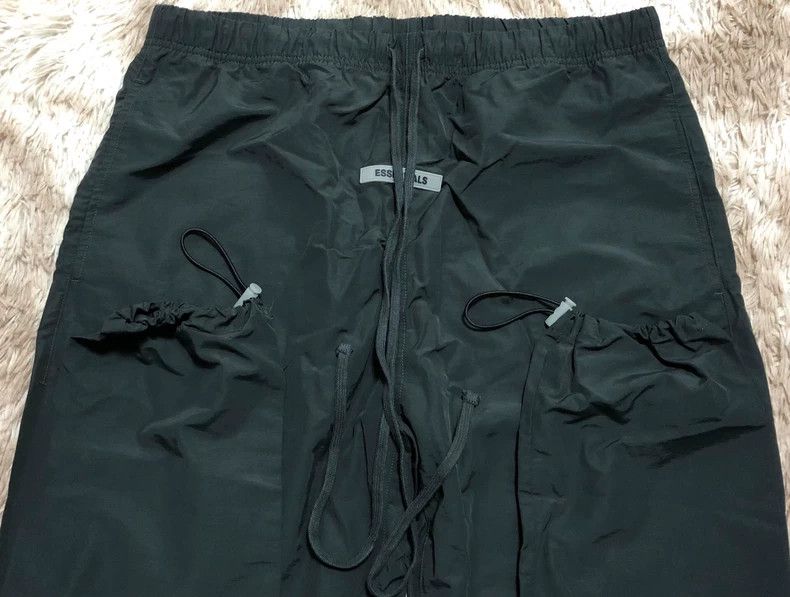 Fear of God Essentials Men's Casual Pants Size L Size US 32 / EU 48 - 4 Thumbnail