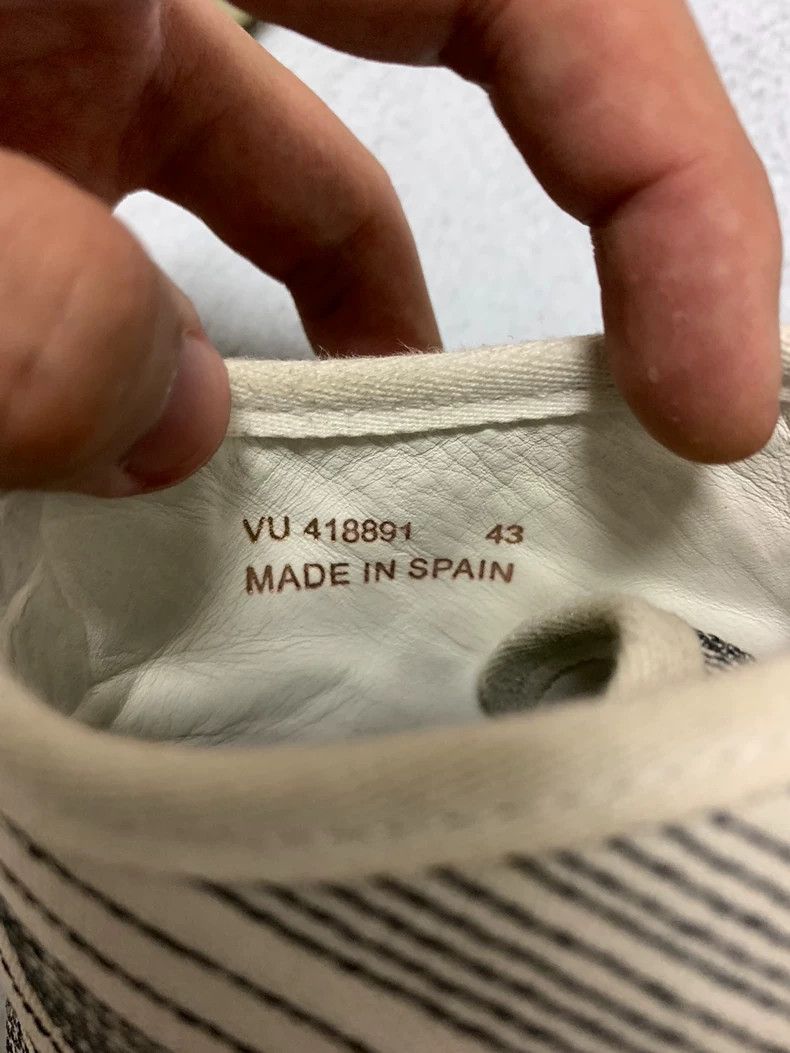 Yves Saint Laurent Saint Laurent High-top Sneakers with Embroidery Size US 10 / EU 43 - 6 Thumbnail