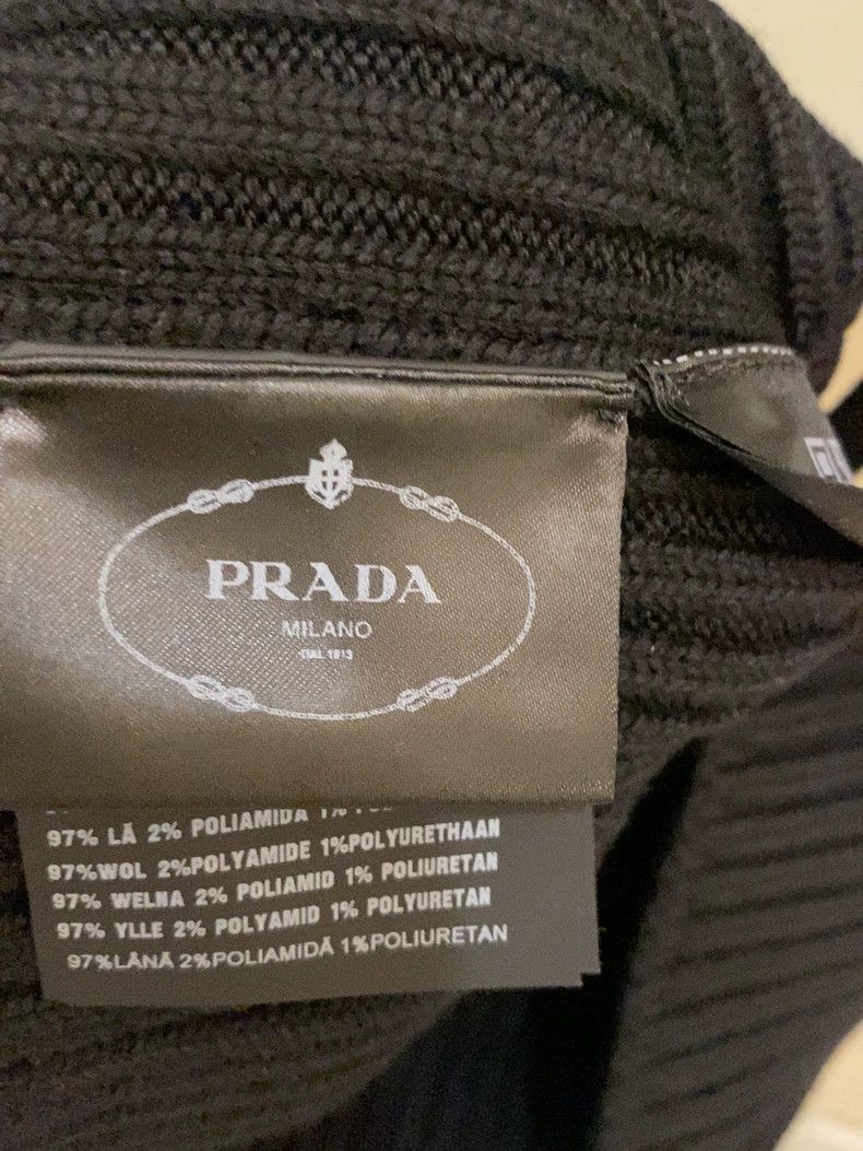 Prada Black Knitted Sleeveless Top for Stylish Outfits Size ONE SIZE - 5 Thumbnail