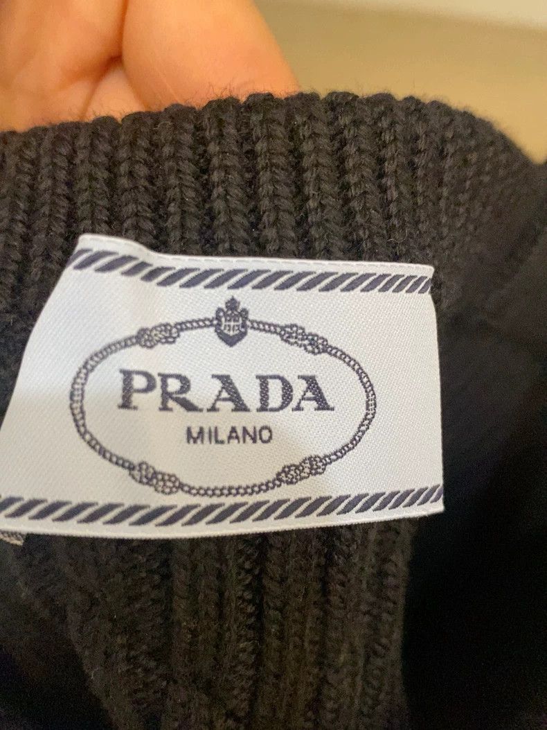 Prada Black Knitted Sleeveless Top for Stylish Outfits Size ONE SIZE - 4 Thumbnail