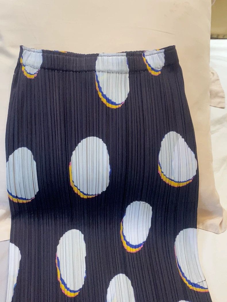 Issey Miyake Issey Miyake Pleated Skirt with Dots Size 22" - 3 Thumbnail