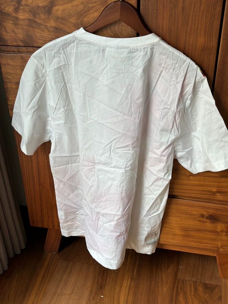 Anonymous Club Italian Trendy Red Pepper Print T-Shirt Size US M / EU 48-50 / 2 - 4 Thumbnail