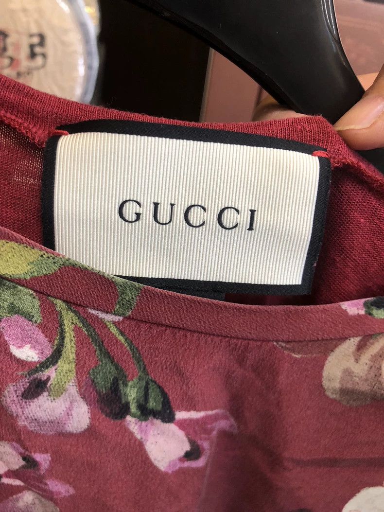 Gucci Gucci Short Sleeve Floral Silk Top Size US L / EU 52-54 / 3 - 3 Thumbnail