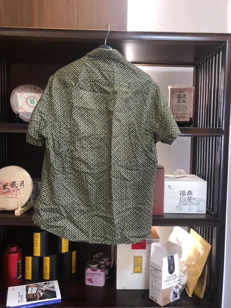 Kenzo Kenzo Short Sleeve Shirt with Unique Pattern Size US M / EU 48-50 / 2 - 2 Thumbnail