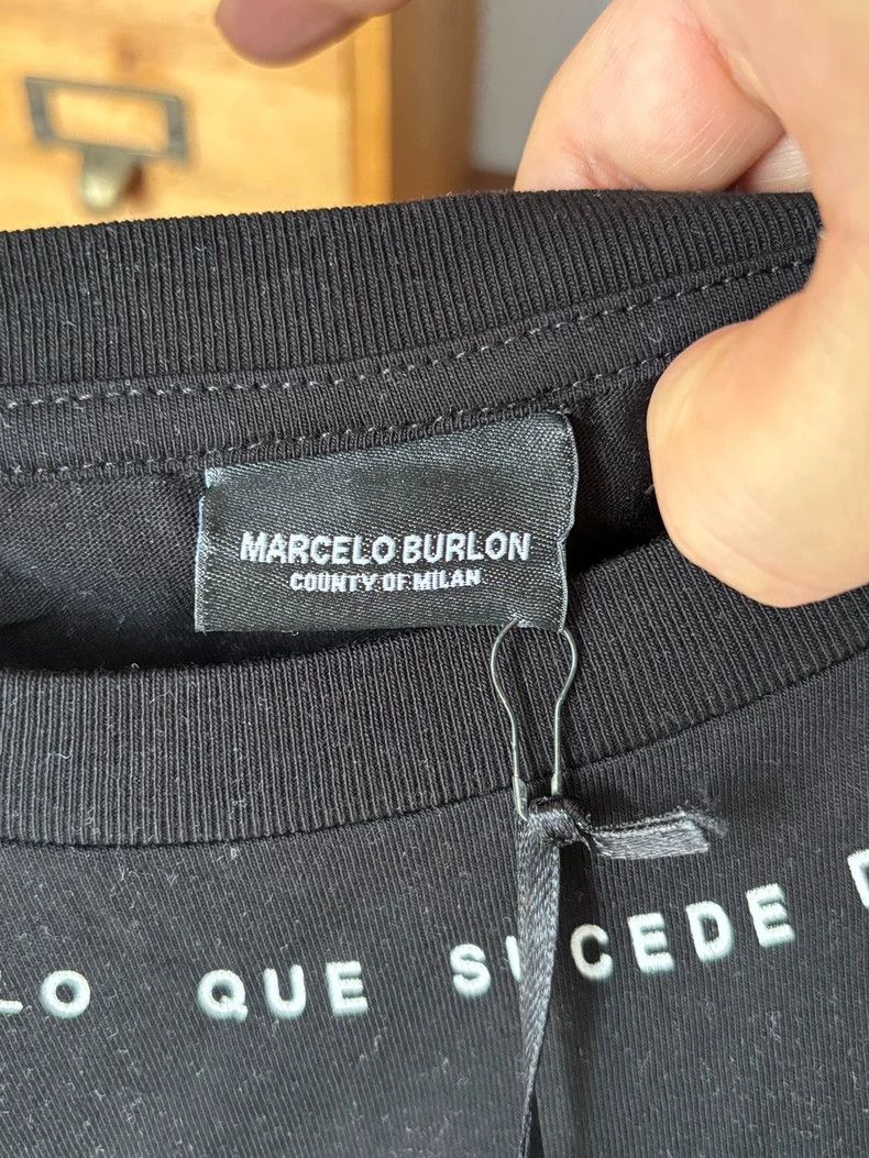 Marcelo Burlon Marcelo Burlon MB Short Sleeve T-Shirt Size US S / EU 44-46 / 1 - 3 Thumbnail