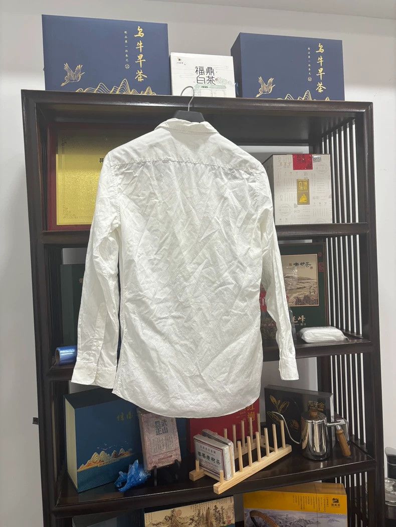 Gucci Gucci Long Sleeve Dress Shirt with Buttons Size US M / EU 48-50 / 2 - 2 Thumbnail