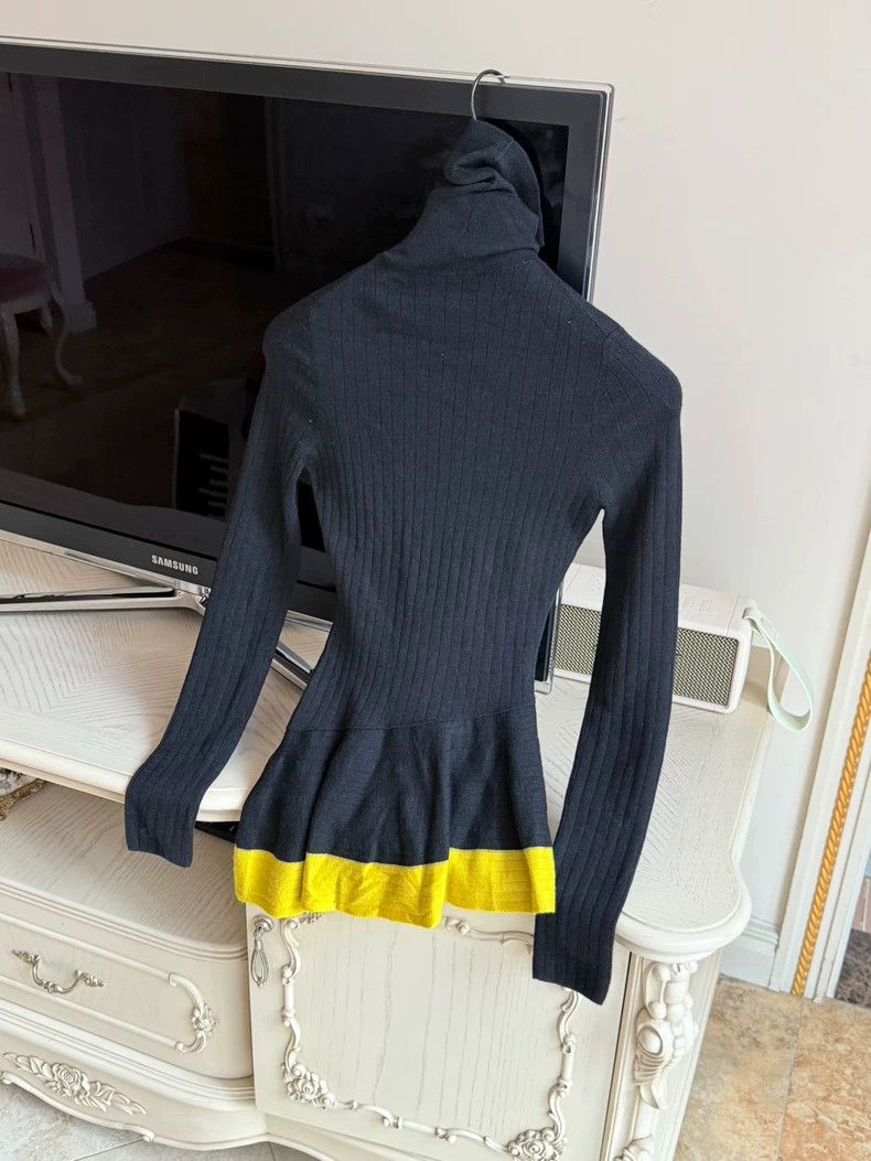 Dior Dior Classic Cashmere Sweater with Yellow Trim Size US S / EU 44-46 / 1 - 2 Thumbnail