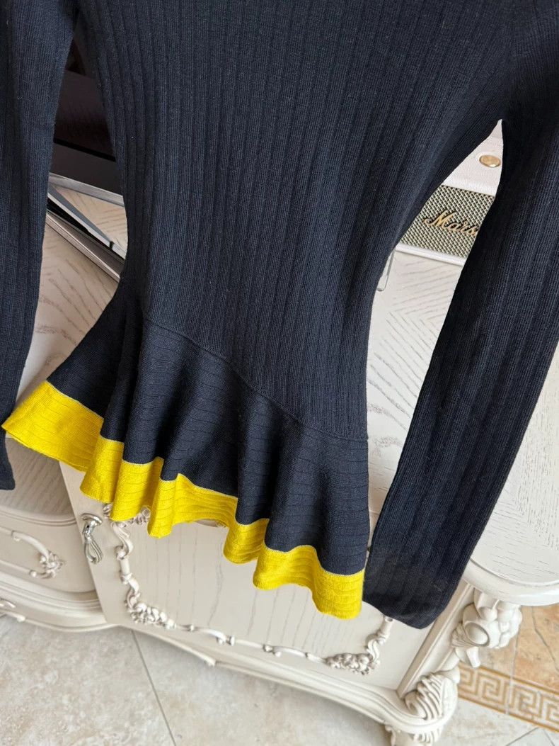 Dior Dior Classic Cashmere Sweater with Yellow Trim Size US S / EU 44-46 / 1 - 3 Thumbnail
