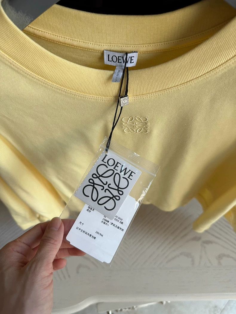Loewe LOEWE Embroidered Logo Cropped Short Sleeve Shirt Size US S / EU 44-46 / 1 - 2 Thumbnail