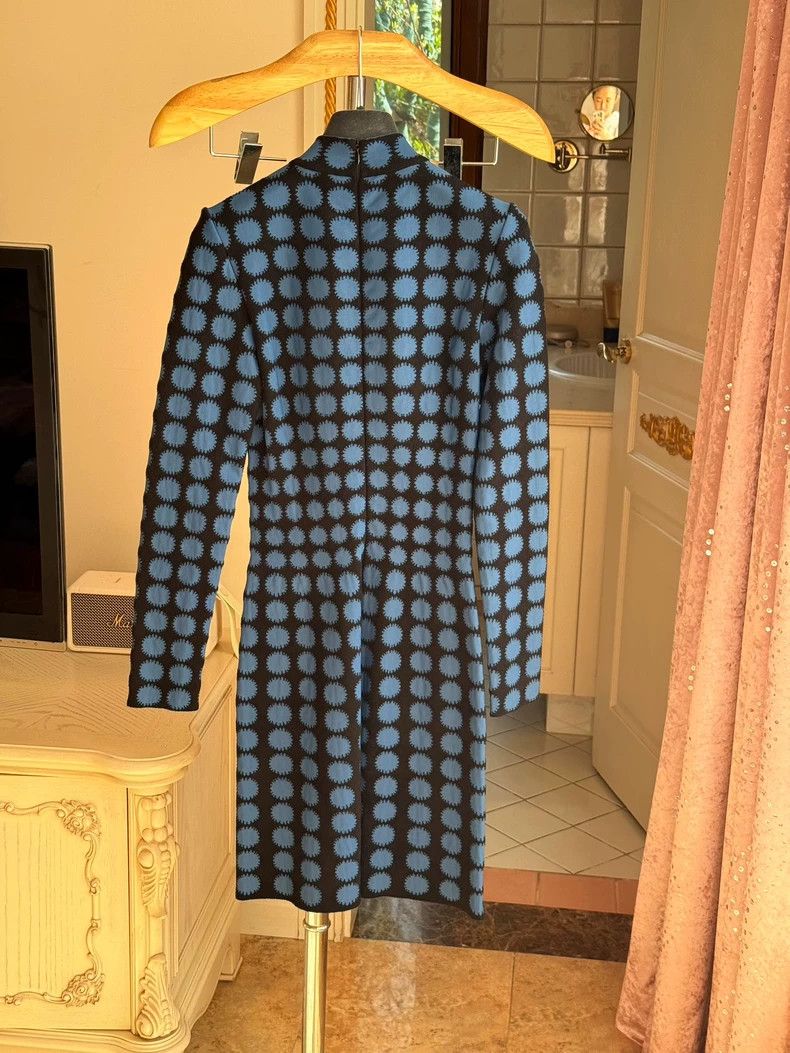 Celine Elegant Sleeveless Knit Dress Size 38 Size US 38 / EU 54 - 2 Thumbnail