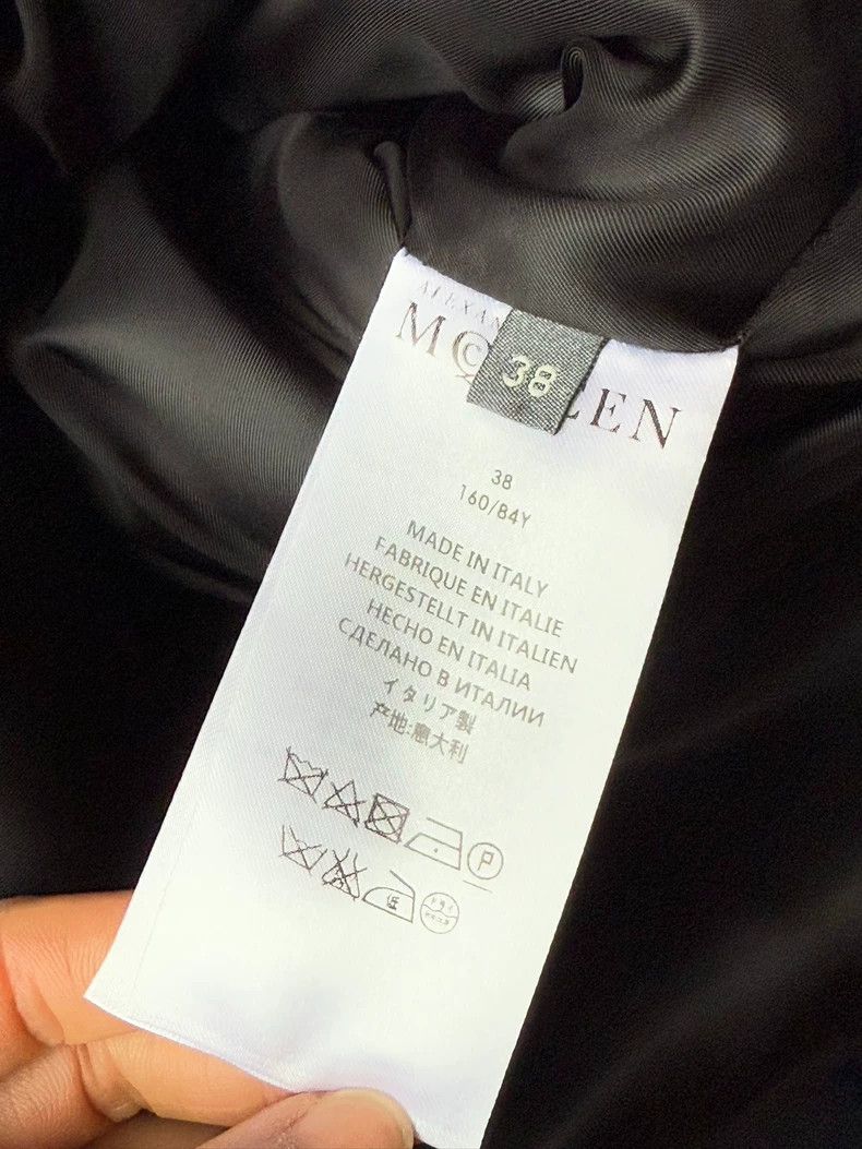 Alexander McQueen Alexander McQueen Long Black Coat Size 38 Size US M / EU 48-50 / 2 - 6 Thumbnail
