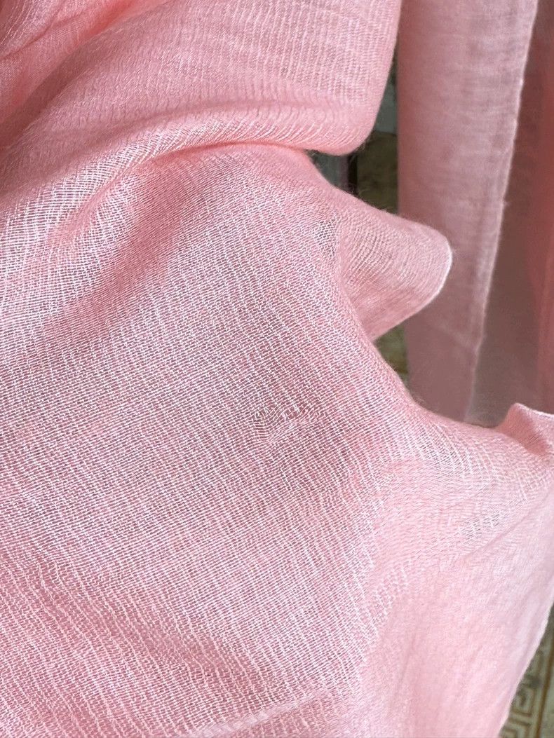 Hermes Hermes Cashmere Scarf in Nearly New Condition Size ONE SIZE - 7 Thumbnail