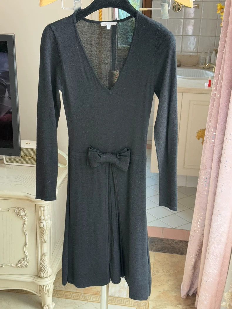 Celine Black Wool Dress with Bow Detail Size 34" / US 12 / IT 48 - 2 Thumbnail