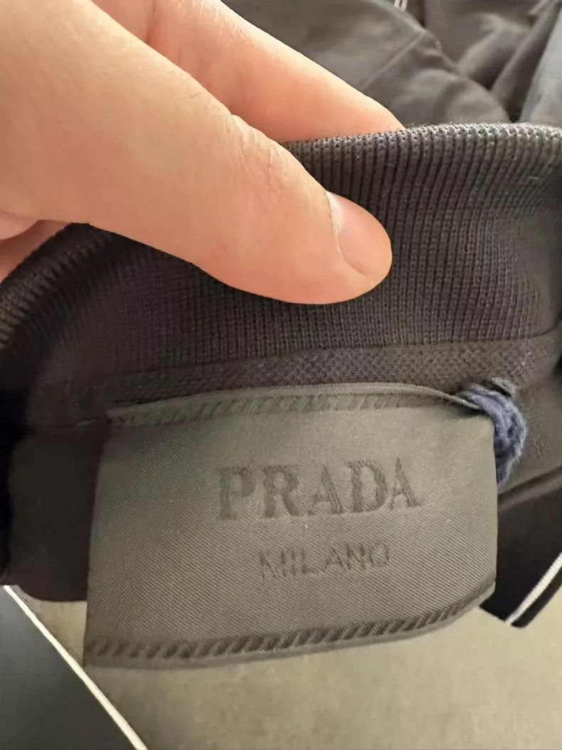 Prada New Prada Classic Black Short Sleeve Polo Size US L / EU 52-54 / 3 - 3 Thumbnail