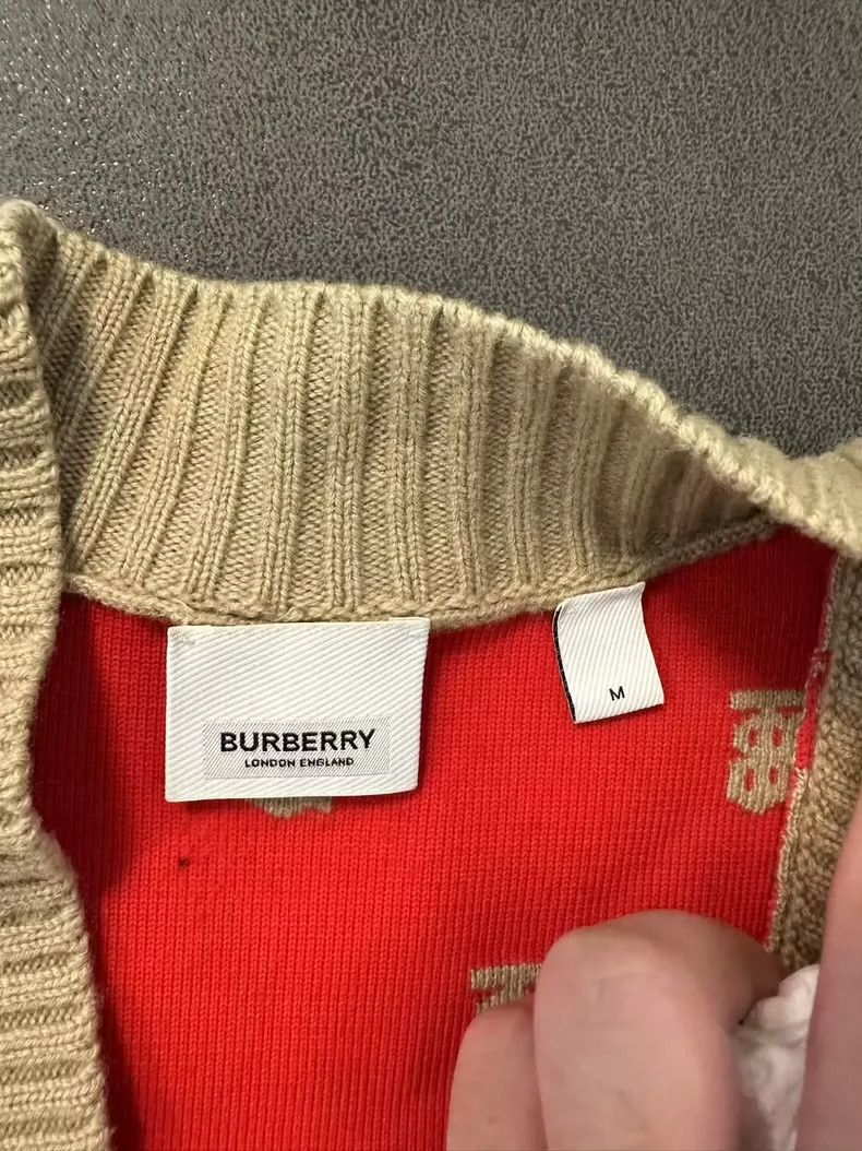 Burberry Burberry Beige TB Letter Cardigan Sweater Size US M / EU 48-50 / 2 - 3 Thumbnail