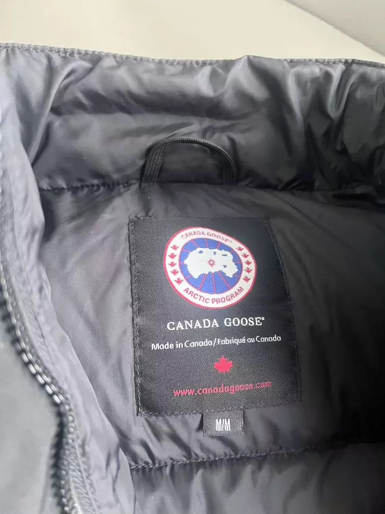 Canada Goose Canada Goose Black Down Vest M Size Size US M / EU 48-50 / 2 - 3 Thumbnail