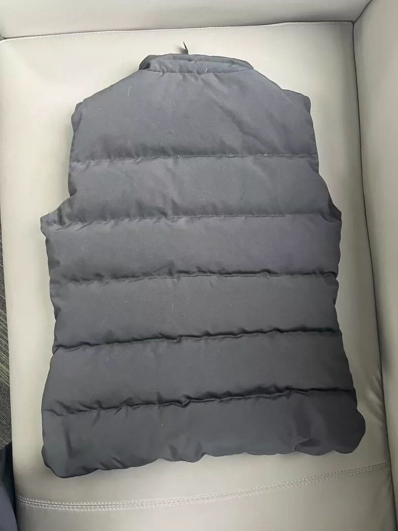Canada Goose Canada Goose Black Down Vest M Size Size US M / EU 48-50 / 2 - 2 Thumbnail