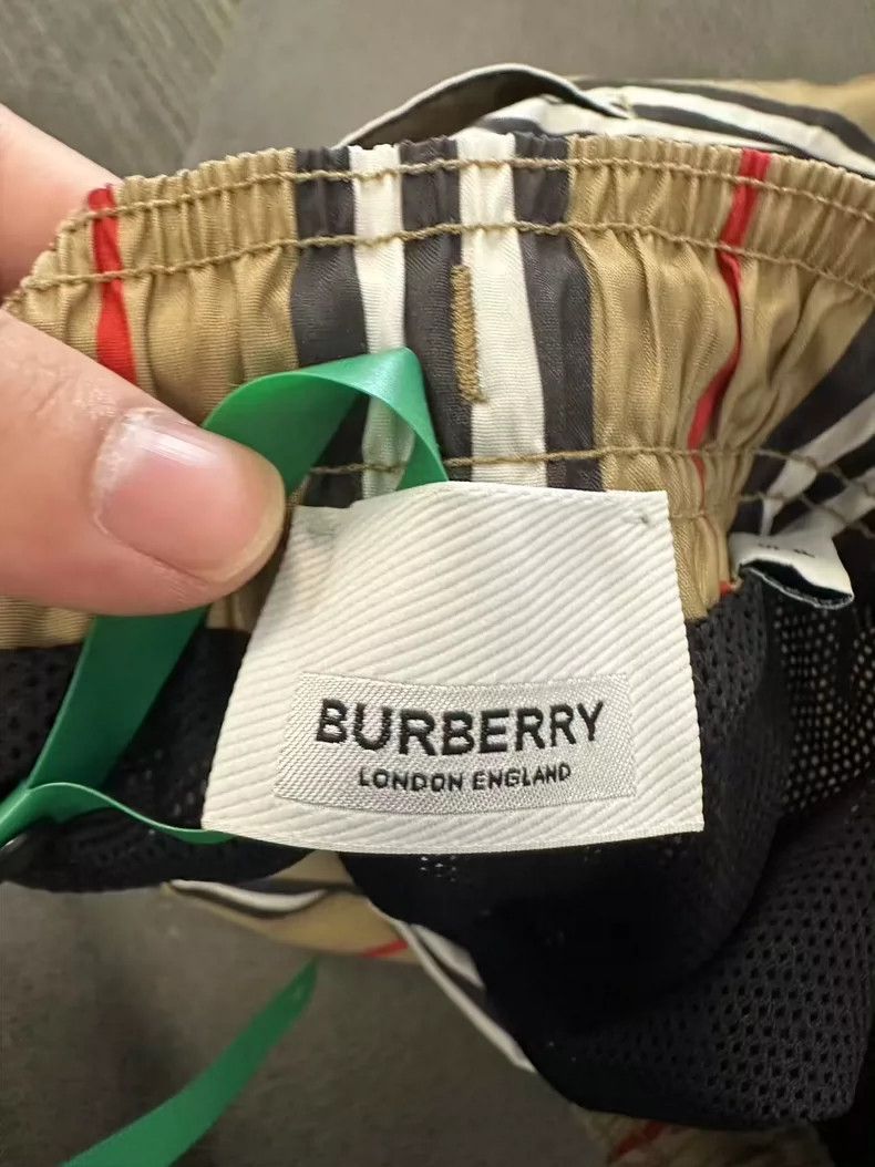 Burberry Burberry Striped Shorts Size S Size US 27 - 3 Thumbnail