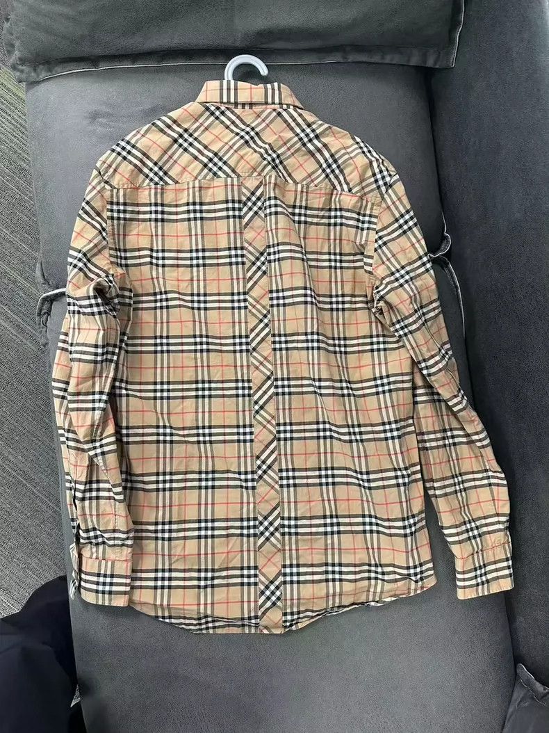Burberry Burberry Checked Long Sleeve Button-Up Shirt Size US S / EU 44-46 / 1 - 2 Thumbnail
