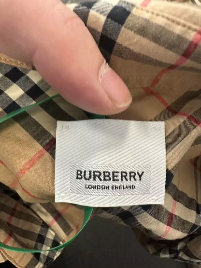Burberry Burberry Checked Long Sleeve Button-Up Shirt Size US S / EU 44-46 / 1 - 3 Thumbnail