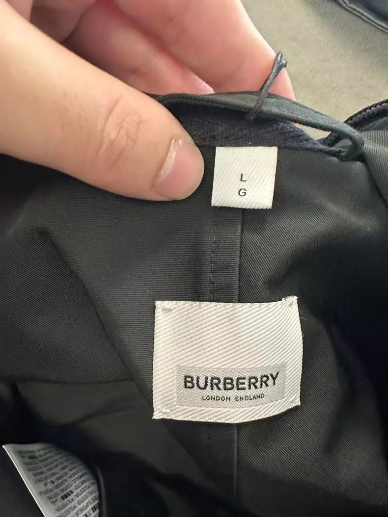Burberry Burberry Printed Hooded Windbreaker Jacket Size US L / EU 52-54 / 3 - 3 Thumbnail