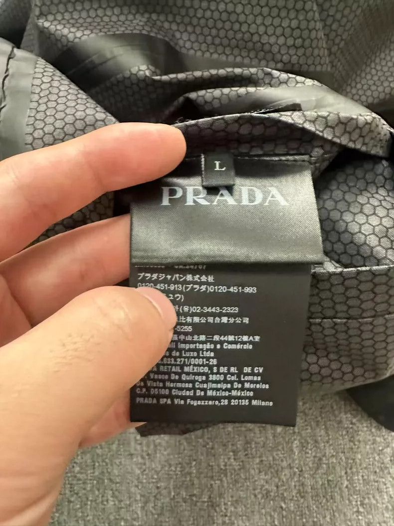Prada Prada Ski Jacket in Black, Size L Size US L / EU 52-54 / 3 - 5 Thumbnail