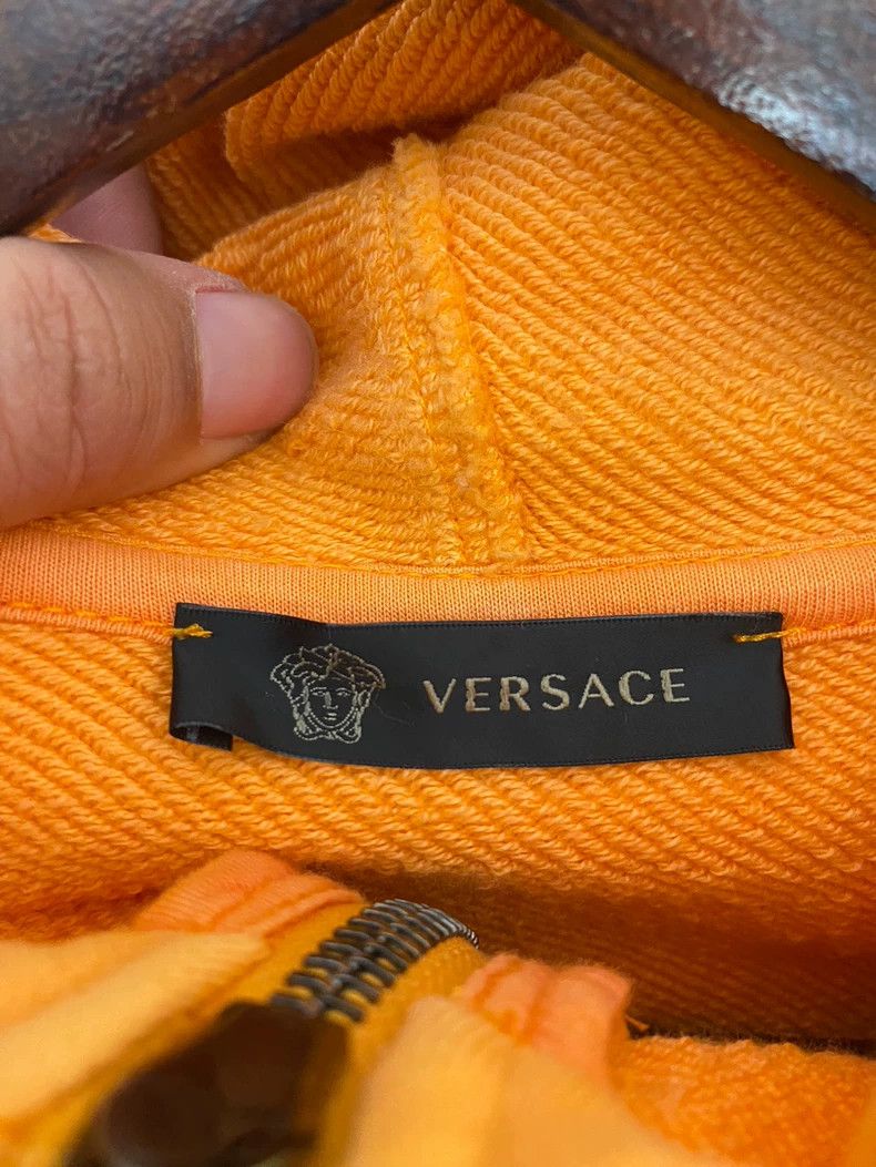 Versace Versace Stylish Orange Hoodie with Logo Size US S / EU 44-46 / 1 - 6 Thumbnail