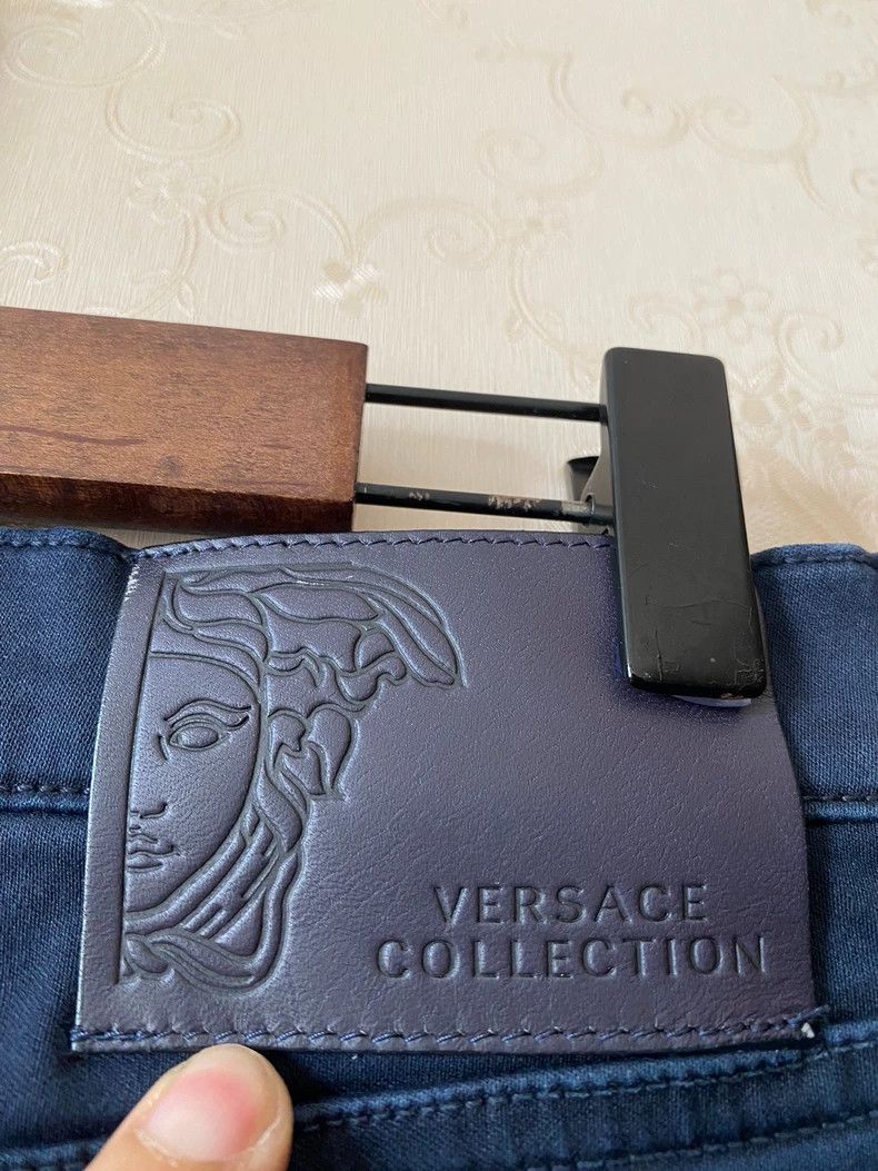 Versace Versace Denim Shorts Size 34 Very Good Condition Size US 34 / EU 50 - 3 Thumbnail