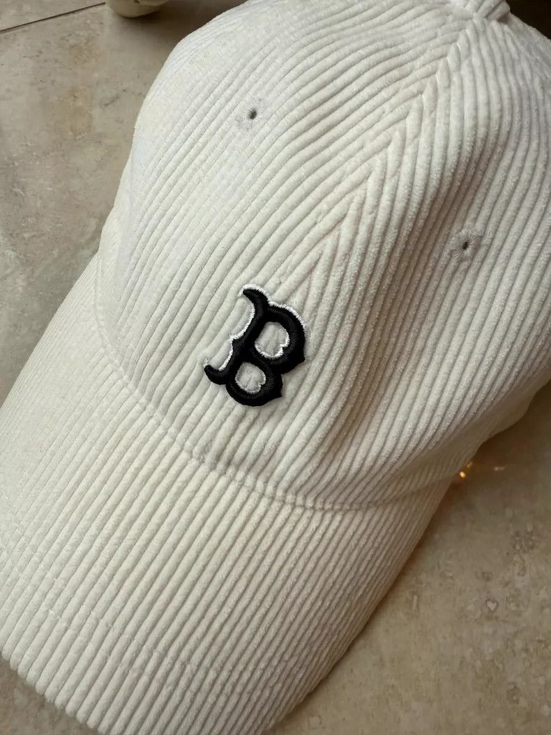 MLB New MLB White Striped Baseball Cap Size ONE SIZE - 3 Thumbnail