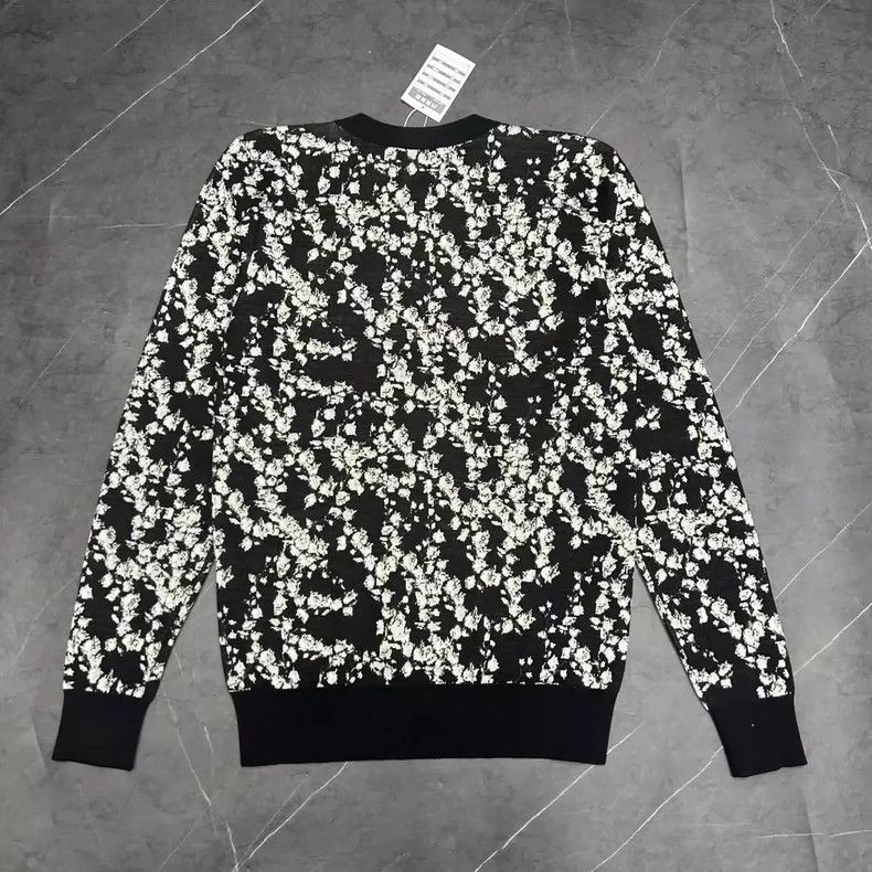 Dior Dior Camellia Knit Sweater Size S-yf Size US S / EU 44-46 / 1 - 2 Thumbnail