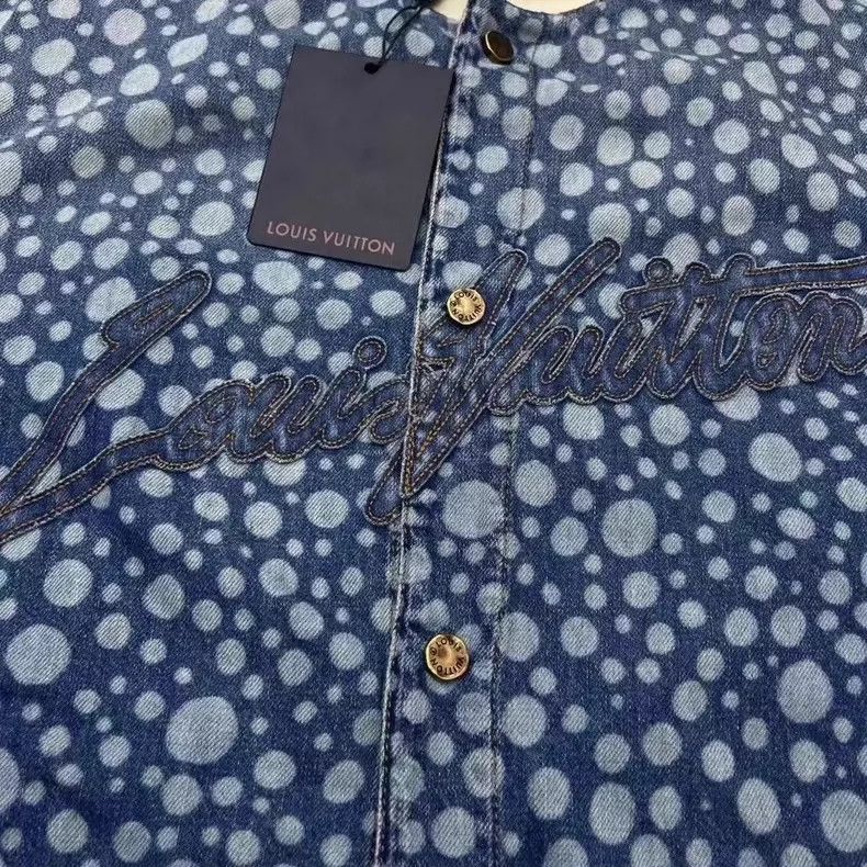 Louis Vuitton Louis Vuitton Blue Dot Denim Short Sleeve Shirt-yf Size US M / EU 48-50 / 2 - 3 Thumbnail
