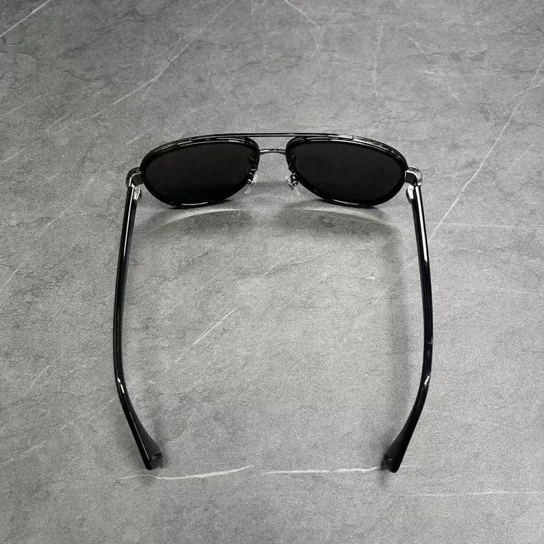 Gucci Gucci Sunglasses with Case and Pouch-yf Size ONE SIZE - 2 Thumbnail