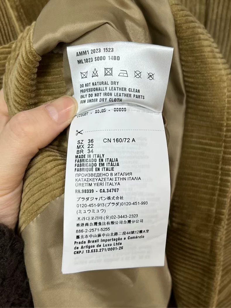 Miu Miu Miumiu Short Corduroy Jacket Brand New-yf Size US S / EU 44-46 / 1 - 5 Thumbnail