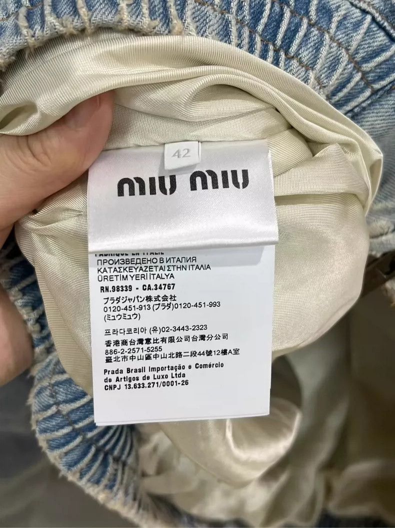 Miu Miu Miumiu Corduroy Denim Jacket Brand New-yf Size US L / EU 52-54 / 3 - 5 Thumbnail